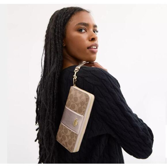 Coach Boxed Long Zip Around Wallet Signature Canvas Tan/Lt Champagne CX178 NWT - Picture 7 of 7